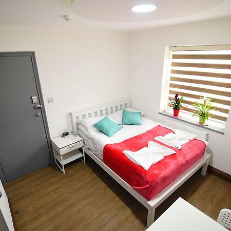 Green Suites Лондон Екстериор снимка