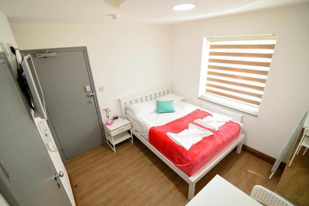 Green Suites Лондон Екстериор снимка